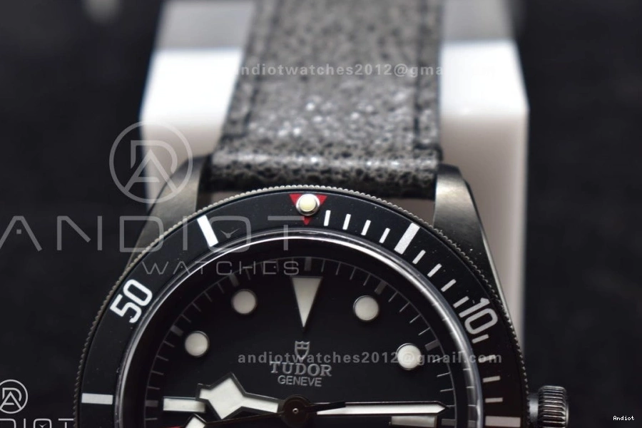 ZF Leather WrinkleFree 1:1 Edition Strap Best Dark 425 on V Bezel DLC Distressed Bay Black Black A2824 Heritage 0716